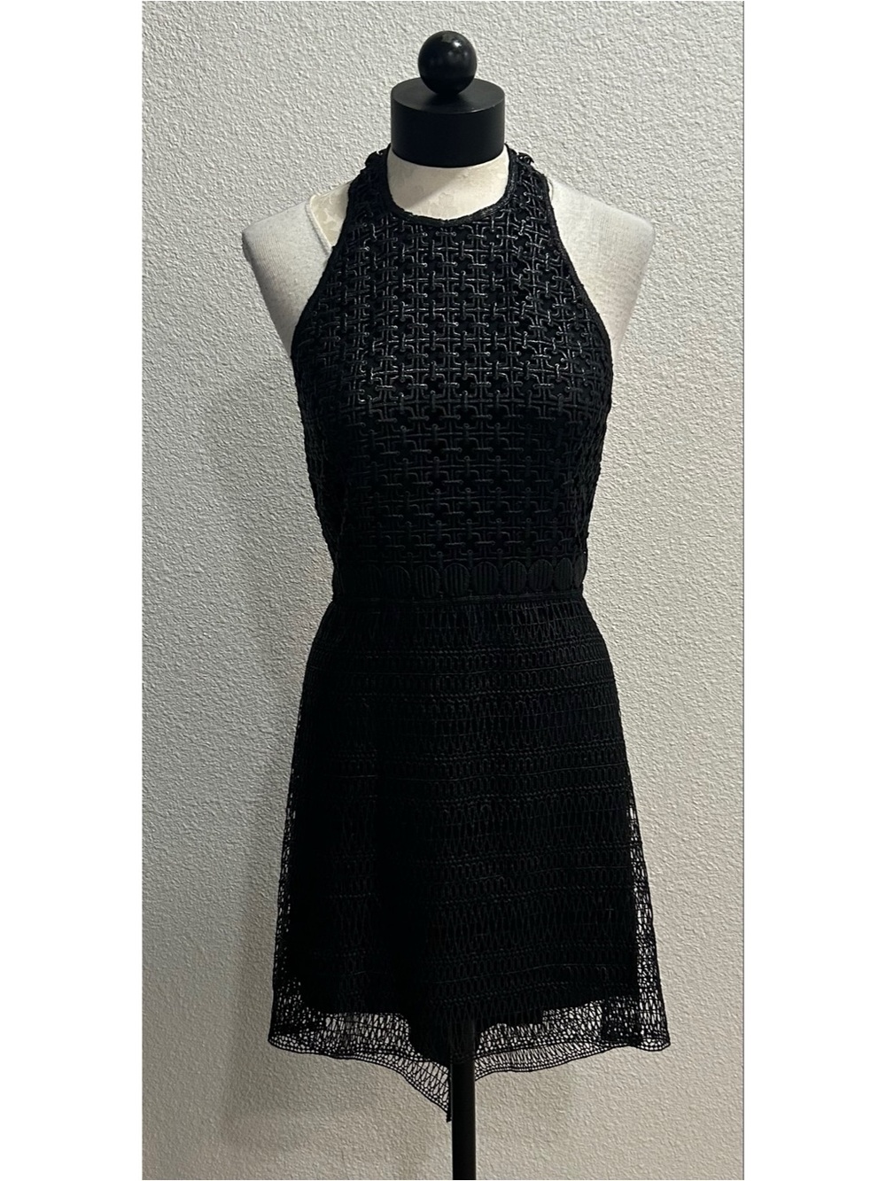 Leon Max Limited Edition Women’s Halter Dress Size Small Black Textured Lace